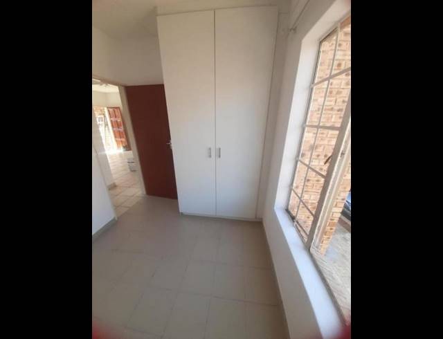 2 BEDROOM PROPERTY TO RENT IN TERENURE
